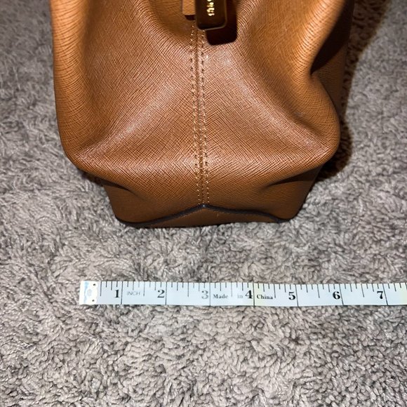 Michael Kors Florence Leather Handbag Satchel Saffiano Acorn Brown Tan EUC - Picture 10 of 11